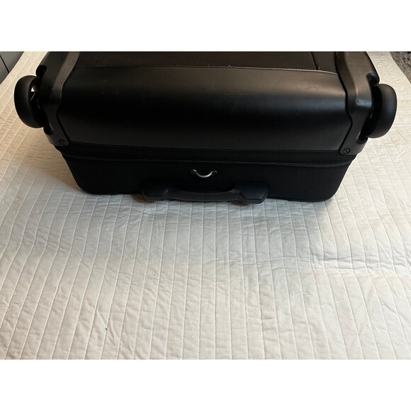 Victorinox Mobilzer NXT 4.0 Collection Wheeled Garment Bag Carry on suitcase - Picture 8 of 9